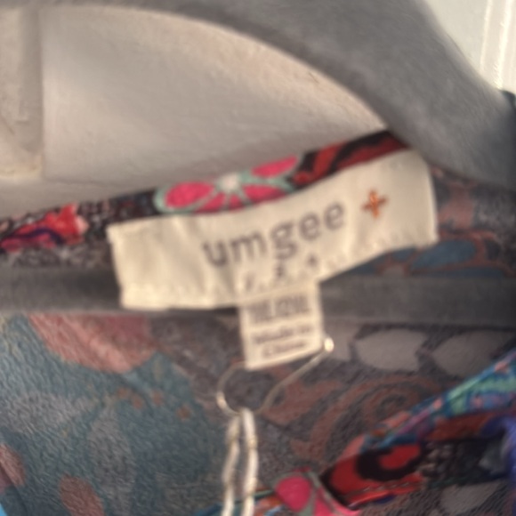 Umgee Multicolor Women's cover up size 1X/2X new w tags - Picture 3 of 5
